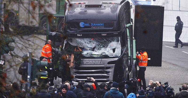 14_berlin-truck-attack256.jpg